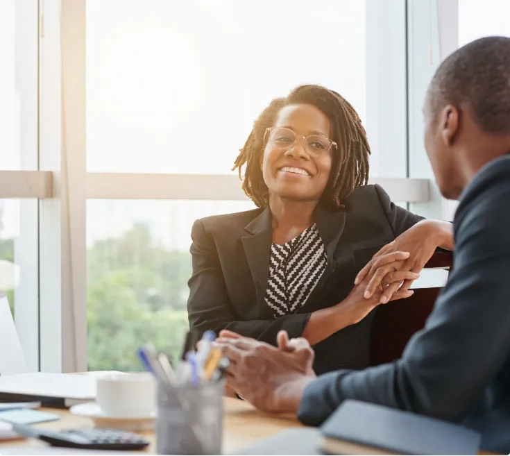 letting agent negotiates with a tenant